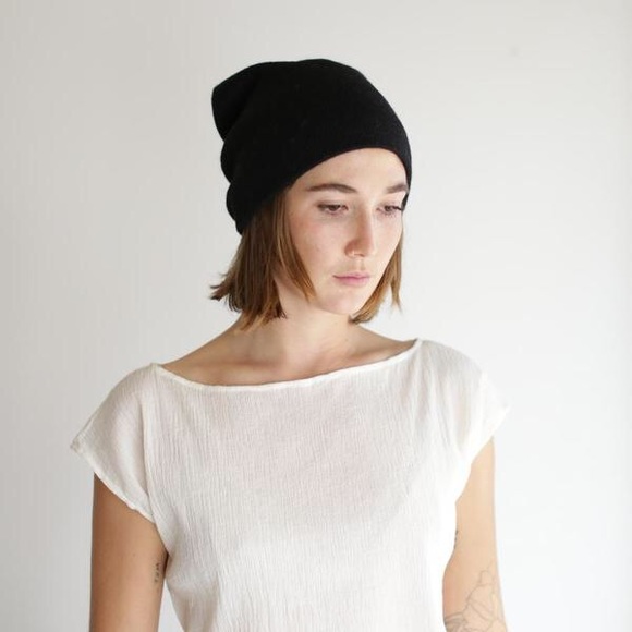 Bare Knitwear Accessories - Bare Knitwear Andes Beanie in Black